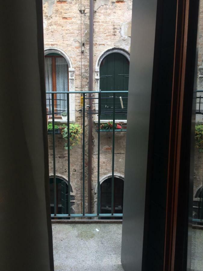 Venetian House Apartment Екстериор снимка
